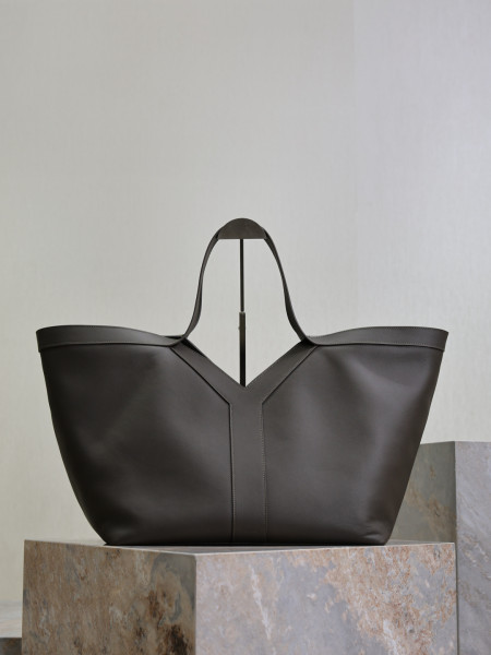 생 로랑(Saint Laurent, YSL) Y 토트 백